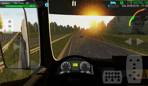 Скриншот 3 — Heavy Truck Simulator