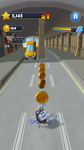 Скриншот 1 — Crazy Frog Runner Ding Dash