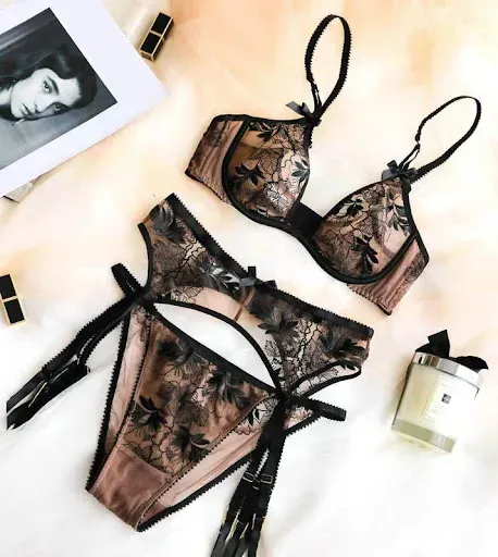 Скриншот 5 — Bras and Panties