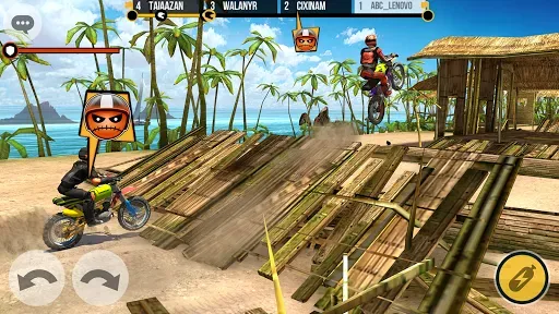 Скриншот 4 — Clan Race: PVP Motocross races