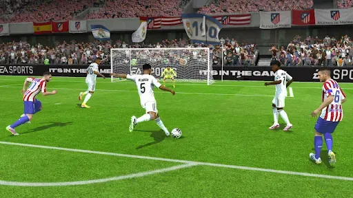 Скриншот 8 — EA SPORTS FC™ Mobile Футбол 26