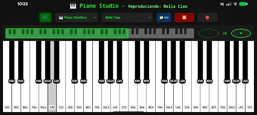 Скриншот 1 — Piano Studio Mobile