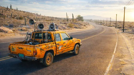 Скриншот 1 — The Long way Desert Road