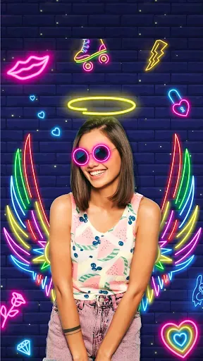 Скриншот 1 — Glow Doodle Art - Color & Draw