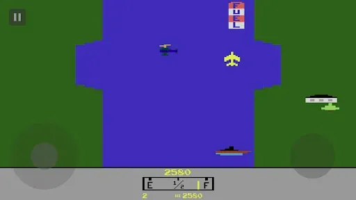 Скриншот 5 — River Raiders: Retro Arcade