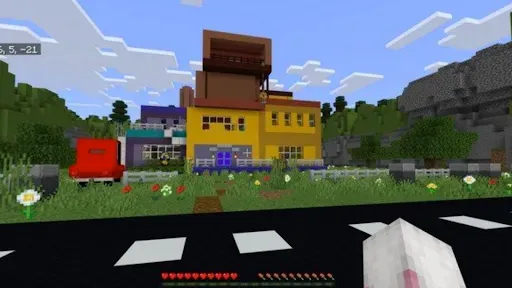 Скриншот 1 — Scary Neighbor Granny for MCPE
