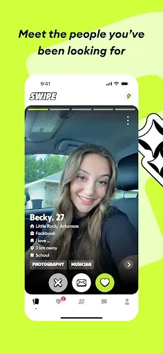 Скриншот 1 — Romi: Swipe, Chat & Connect